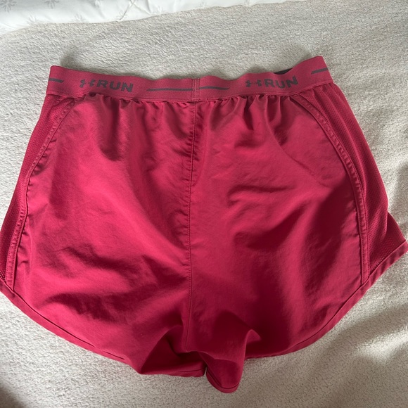 Athletic shorts - Picture 4 of 4